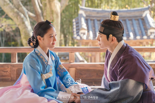 Xem phim Cổ Tay Áo Màu Đỏ Vietsub HD