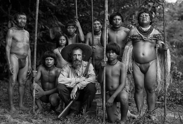 Poster phim Embrace of the Serpent