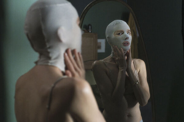 Poster phim Goodnight Mommy
