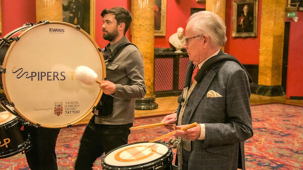 Poster phim Jack Whitehall: Du lịch cùng cha tôi (Phần 2)