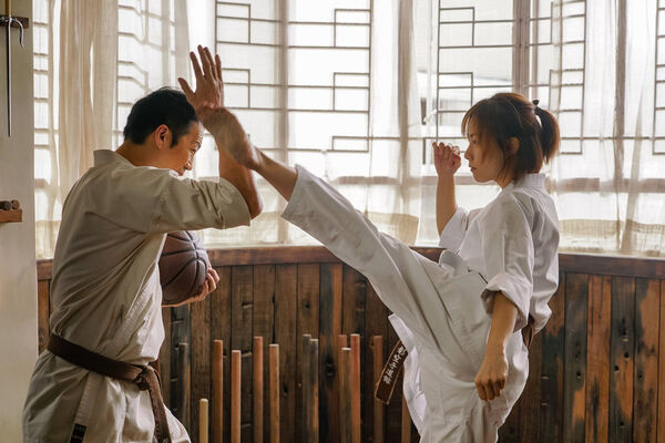 Poster phim Không Thủ Đạo