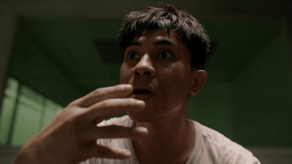 Poster phim #Nhìn Tôi