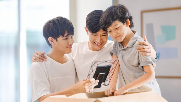 Poster phim Tiến Bromance – Ngoại Truyện