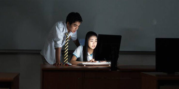 Poster phim Tiết 4 Kinh Hoàng