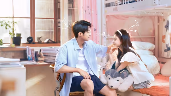 Poster phim Tôi Ở Đỉnh Cao Đợi Cậu