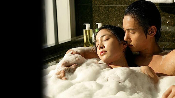 Poster phim Tránh Voi Chả Xấu Mặt Nào