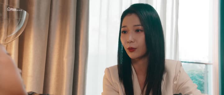 Tập 16 phim Gia Đình Ngụy Trang