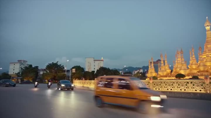 Tập 10 phim Đạo Mộ Bút Ký 2: Nộ Hải Tiềm Sa