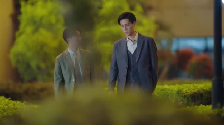 Tập 17 phim Hoa Hồng Thời Gian Trong Gió
