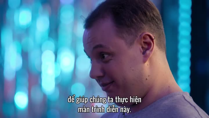 Tập 1 phim Nữ hoàng drag ra đời