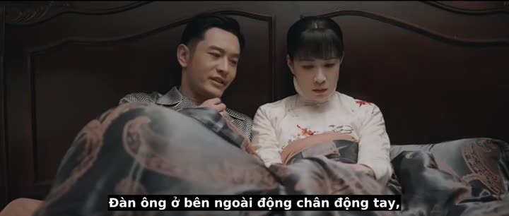 Tập 2 phim Bên Tóc Mai Không Phải Hải Đường Hồng