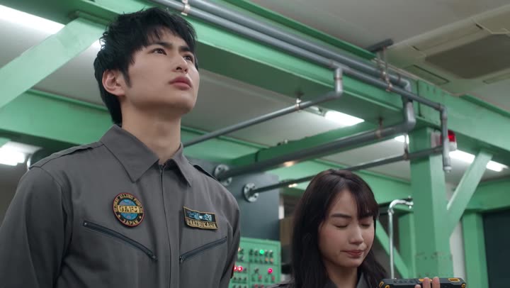 Tập 4 phim Siêu Nhân Điện Quang Z